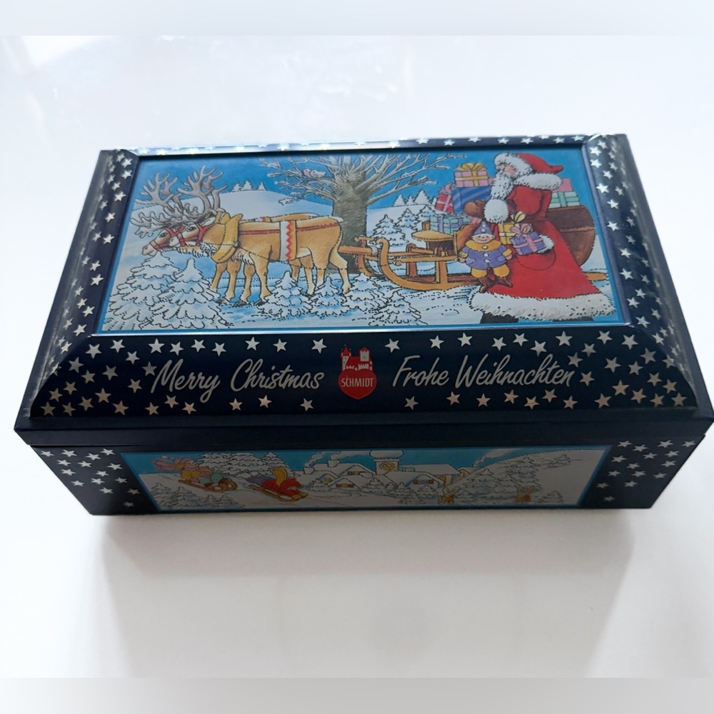 Vintage Schmidt Merry Christmas Hinged Tin /Santa Sleigh Reindeer